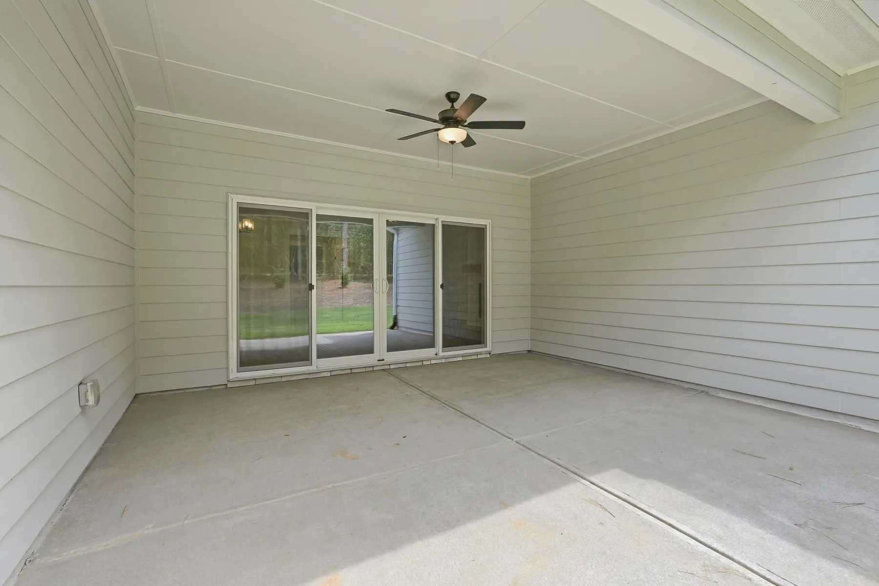 Listing photograph 44 of 248 Fairway Drive