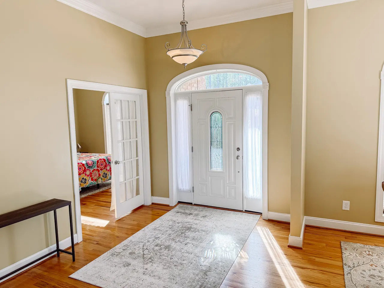 Agency listing photograph 2 of 148 Grandview Drive