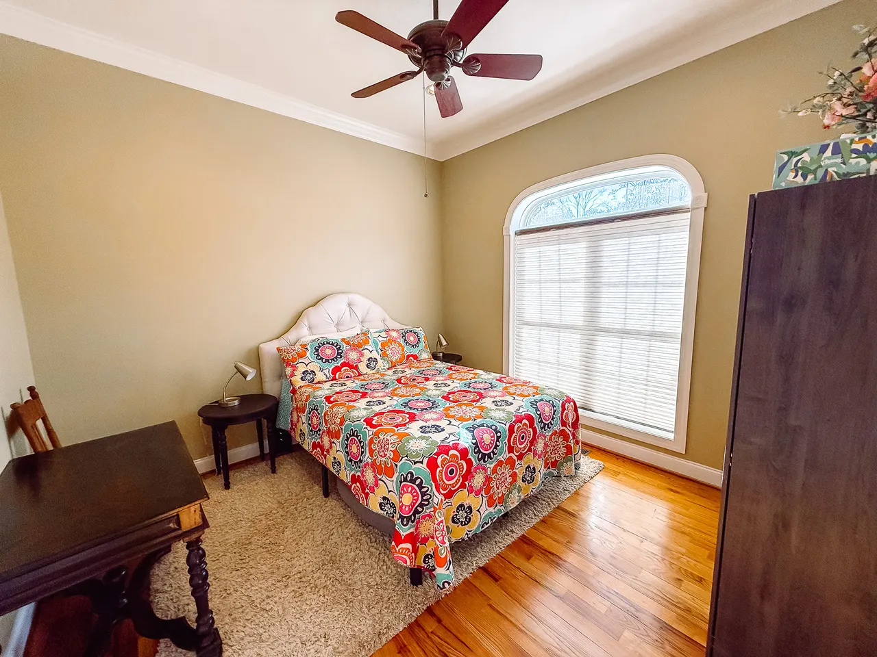 Agency listing photograph 3 of 148 Grandview Drive