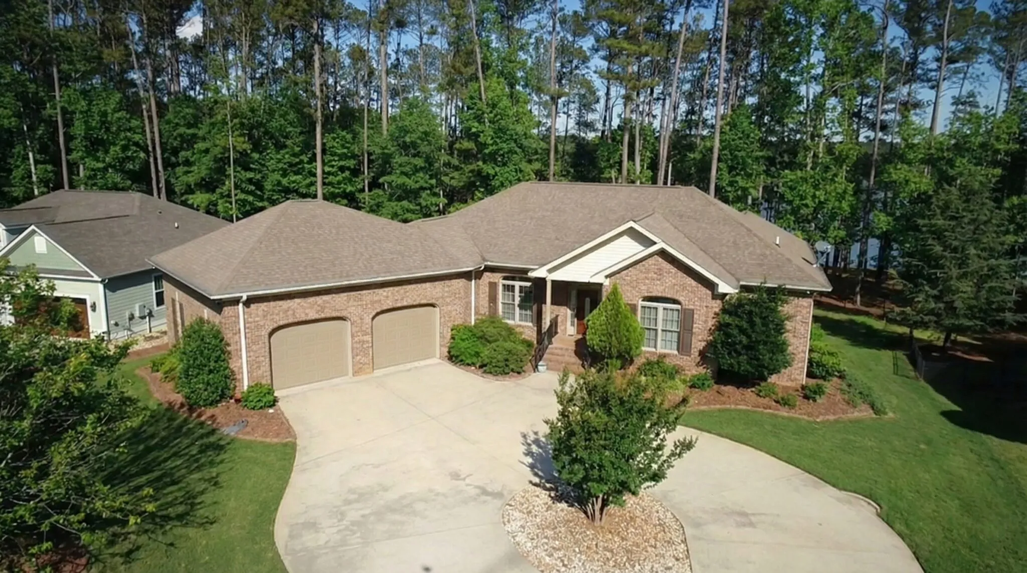 Agency listing photograph of 148 Grandview Drive
