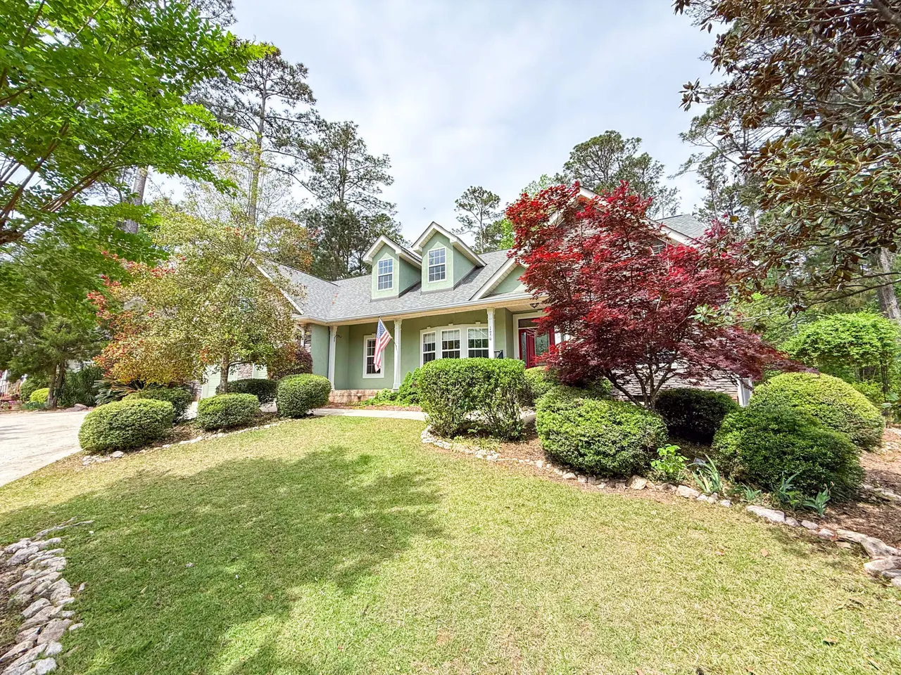 Agency listing photograph 4 of 174 Tara Drive