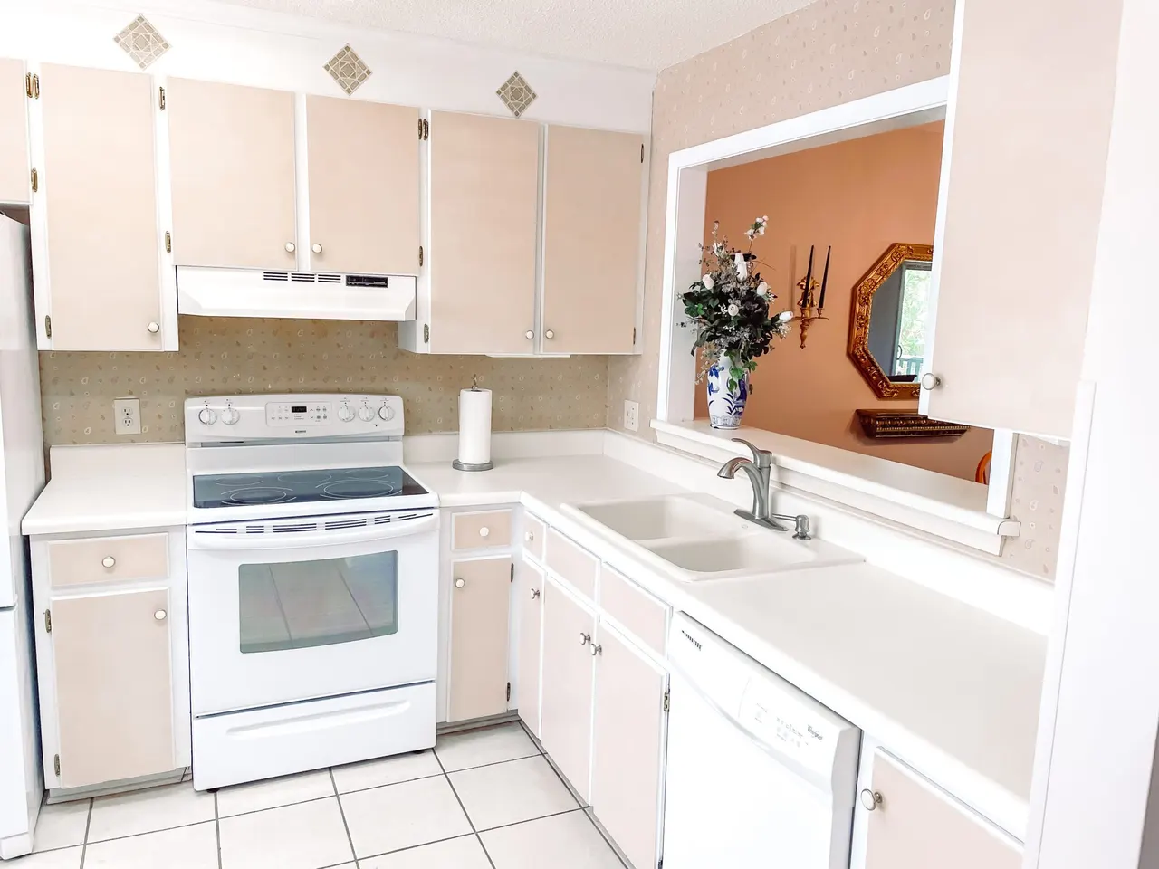 Agency listing photograph 4 of 317 Coastal Cove