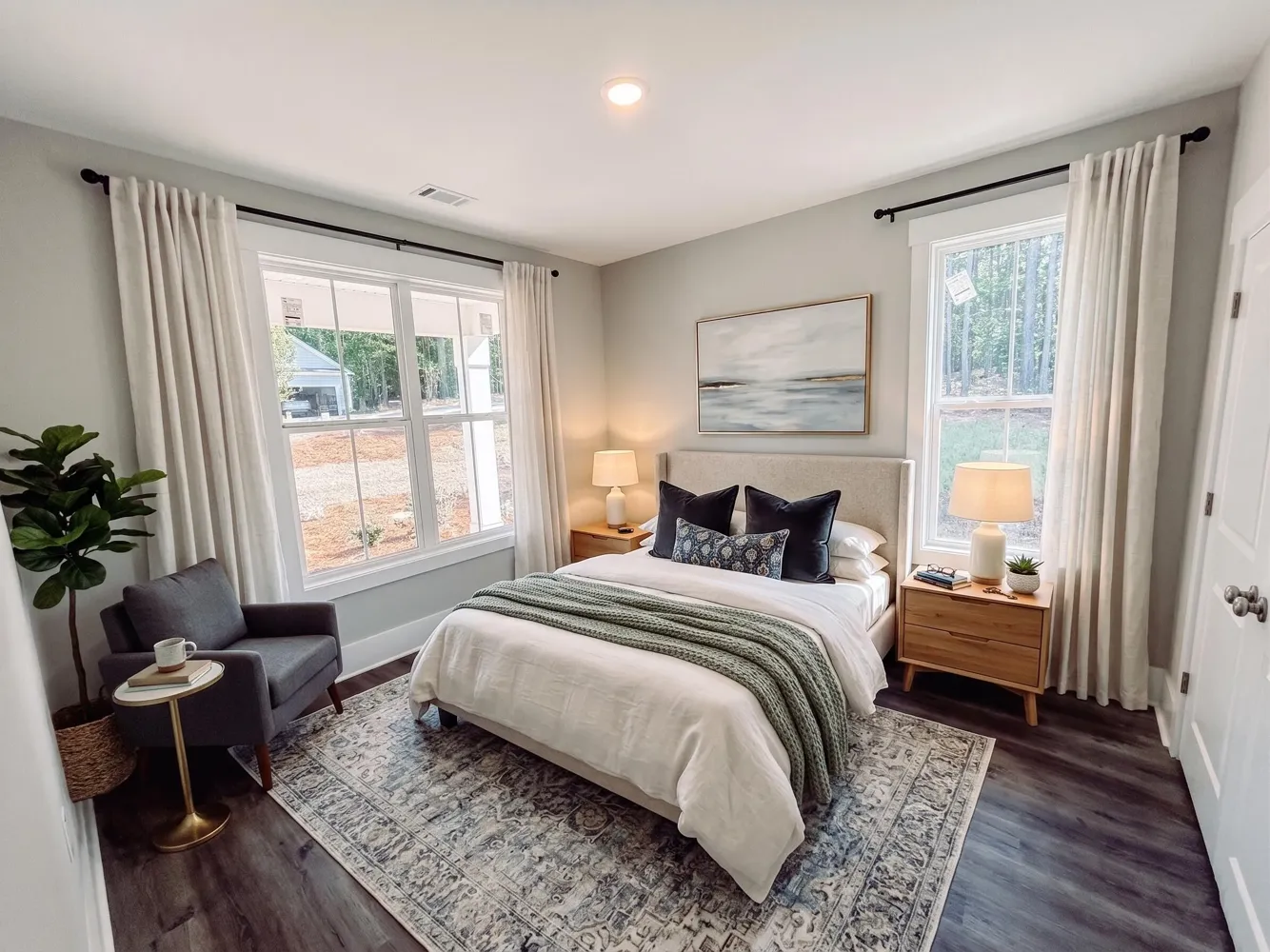 Listing photograph 6 of 308 Clipper Trace