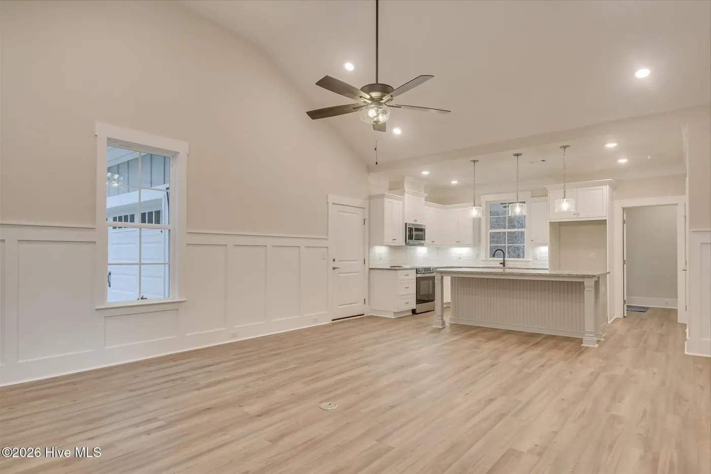 Interior photo of 409 Compass Point