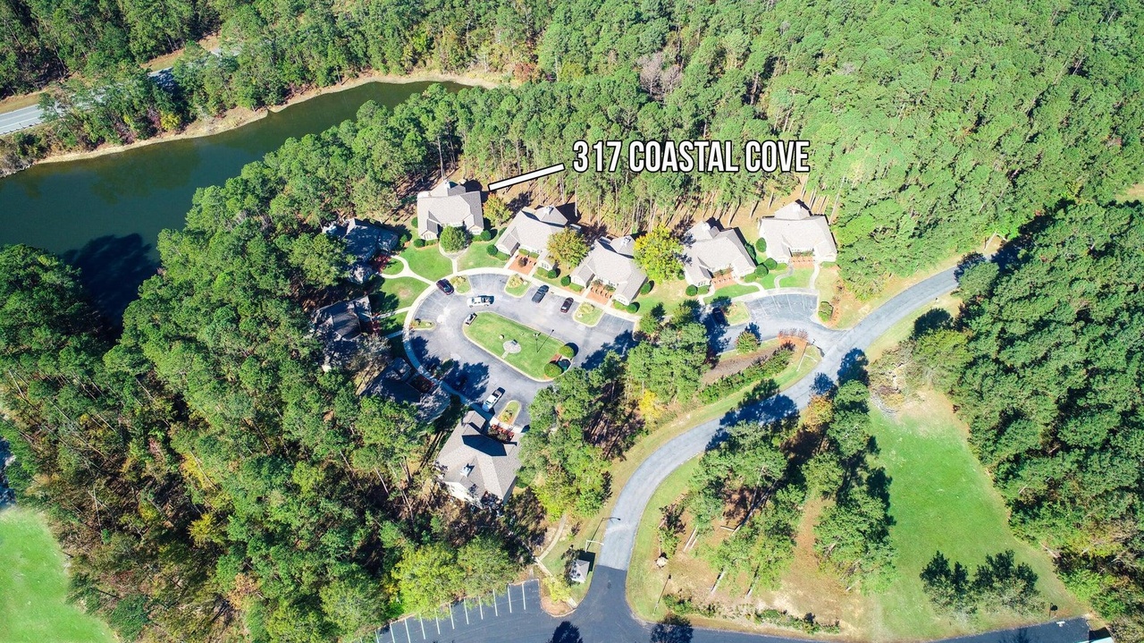 Listing photograph 18 of 317 Coastal Cove