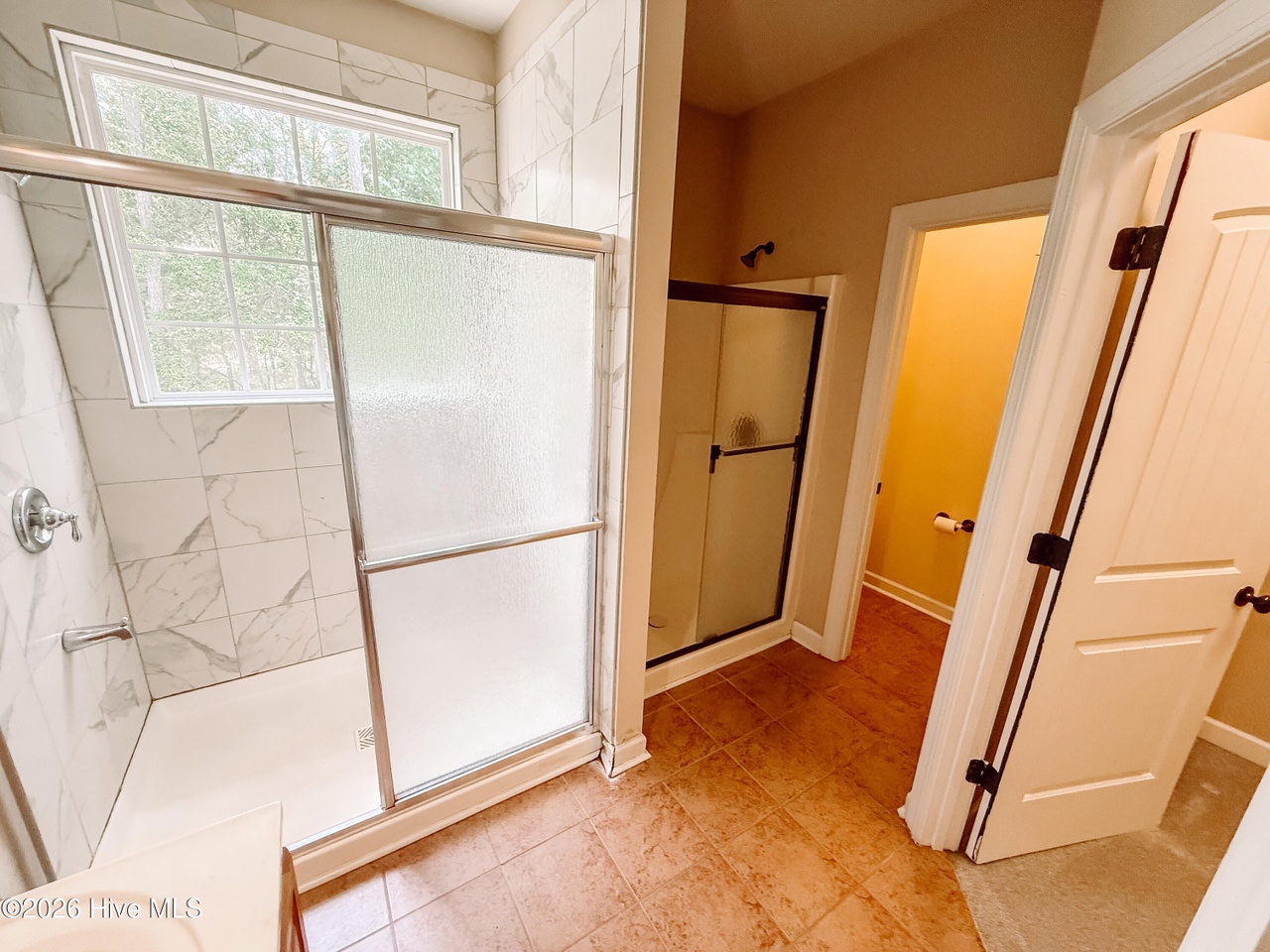 Listing photograph 6 of 165 Rhett Drive