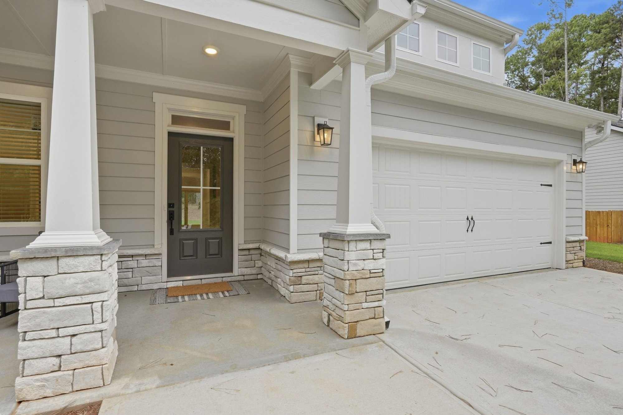 Listing photograph 8 of 248 Fairway Drive