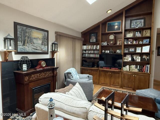 Listing photograph 11 of 128 Royal Pine Lane