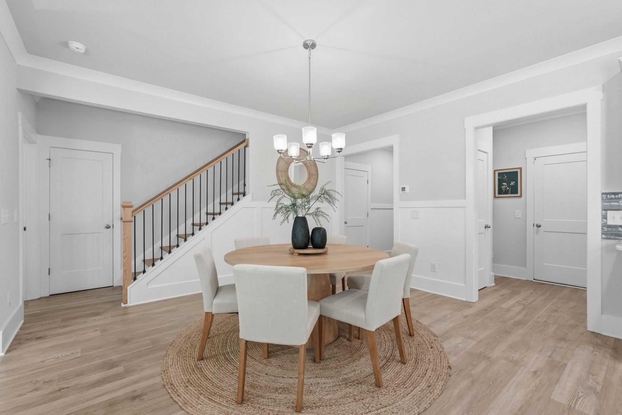 Listing photograph 11 of 250 Fairway Drive