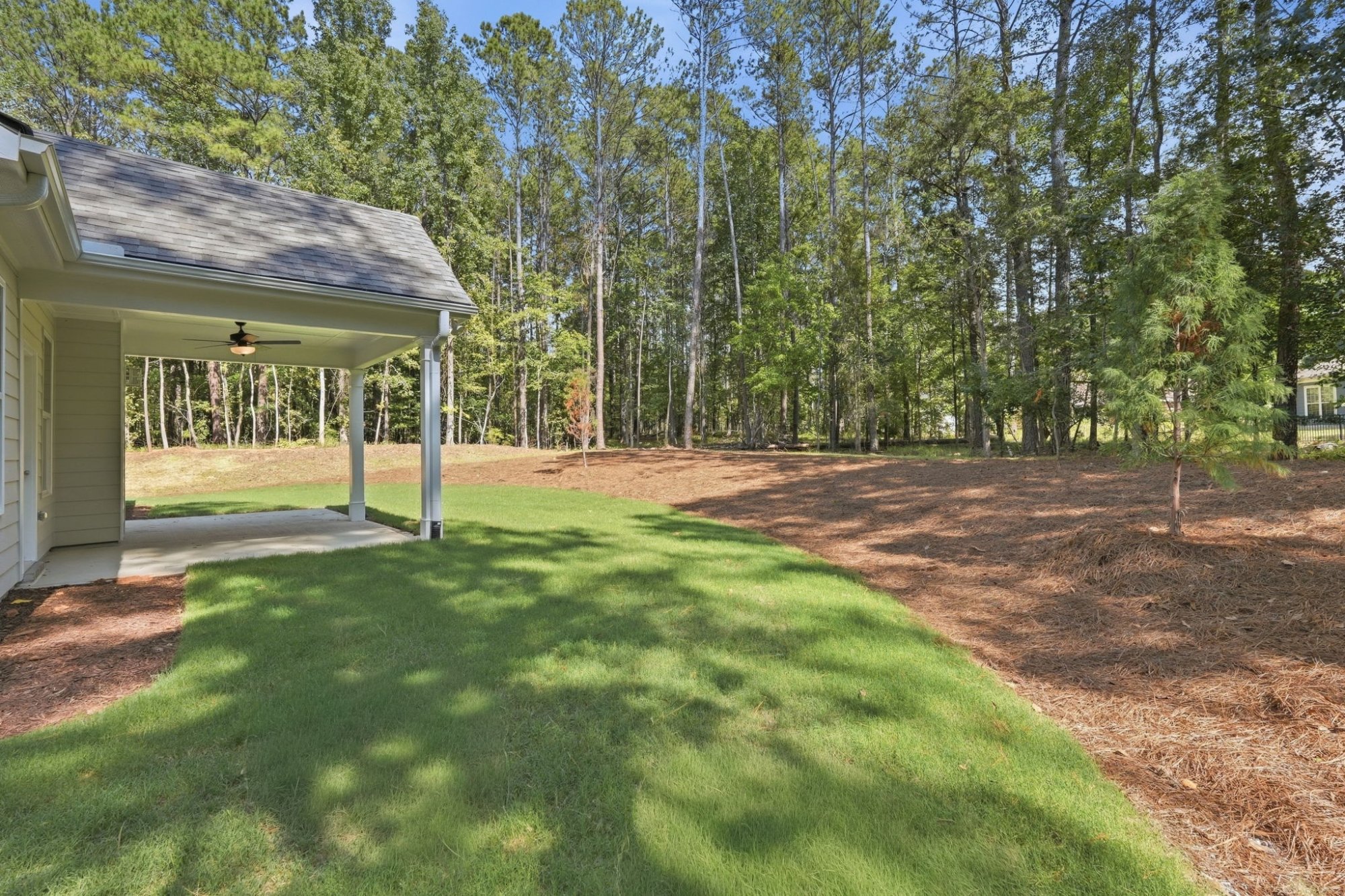 Listing photograph 33 of 166 Sweetgum Loop
