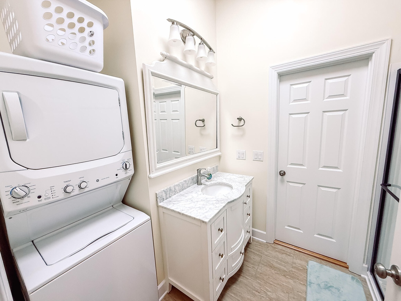 Listing photograph 10 of 148 Grandview Drive