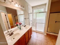 Listing photograph 24 of 165 Rhett Drive