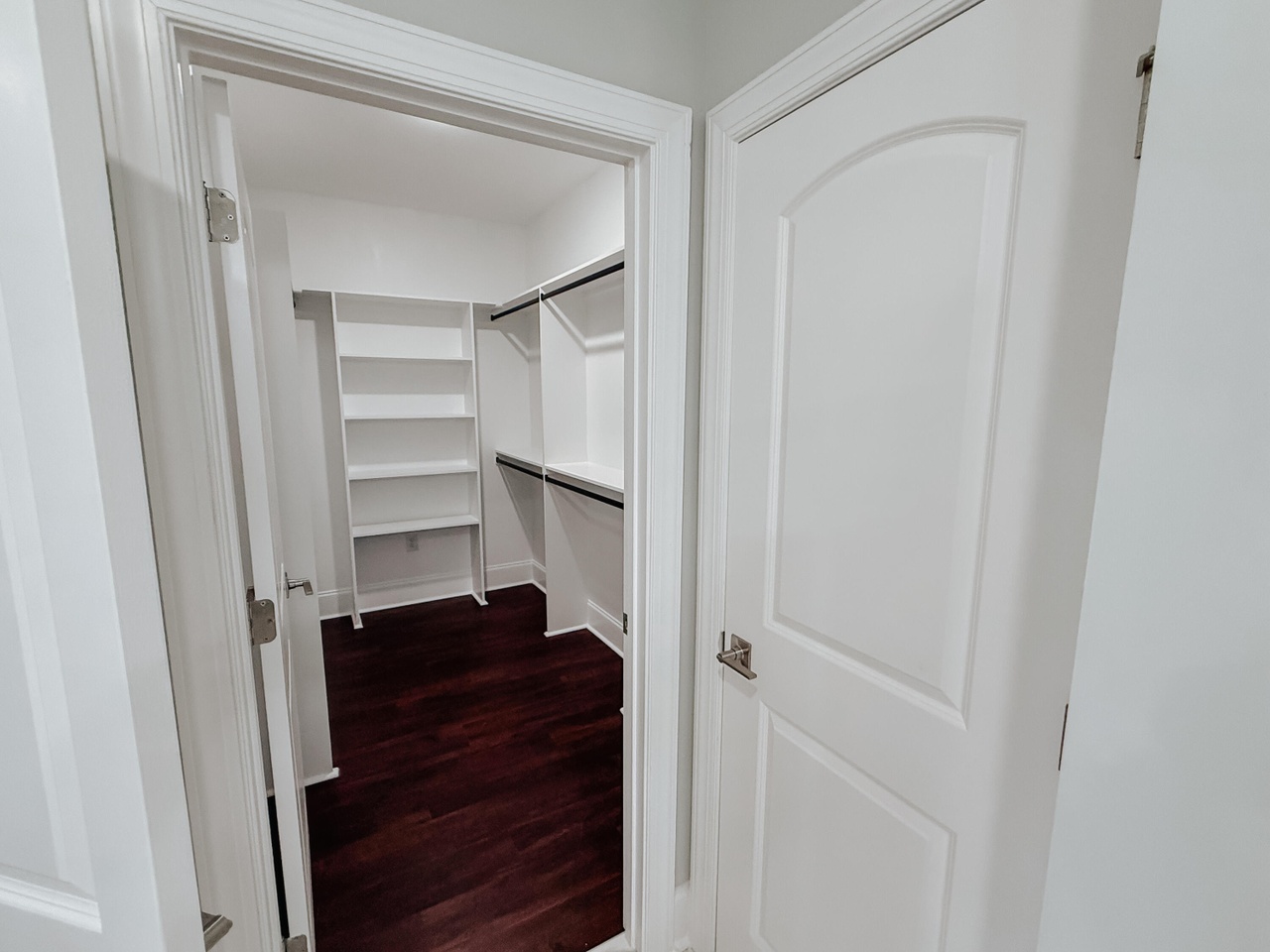 Listing photograph 23 of 216 Brassie Drive