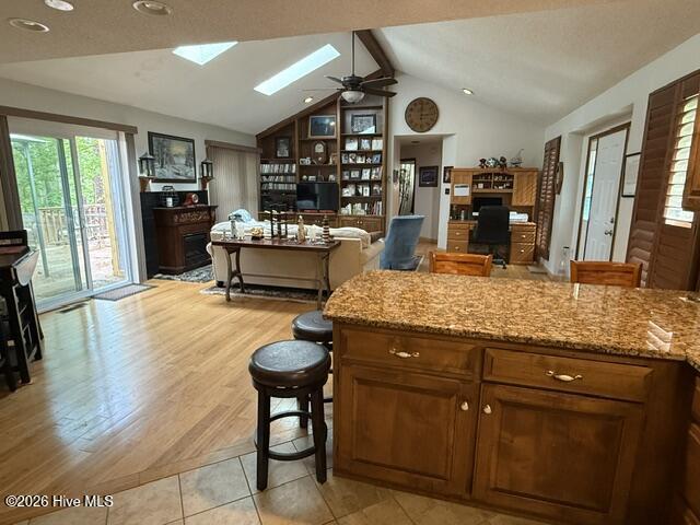 Listing photograph 9 of 128 Royal Pine Lane