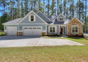 303 THERAPY Point, McCormick, South Carolina 29835, 3 Bedrooms Bedrooms, 7 Rooms Rooms,Residential,For Sale,THERAPY,535076