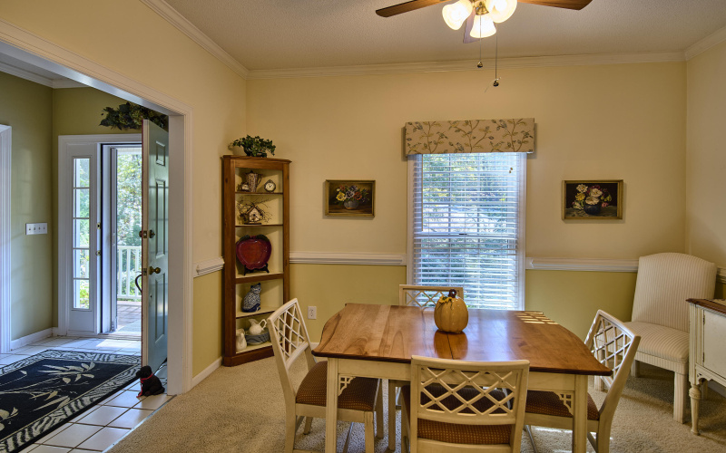 Dining rm and Foyer