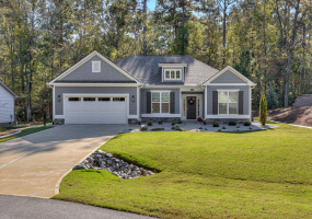 215 BEAU Place, McCormick, South Carolina 29835, 3 Bedrooms Bedrooms, 6 Rooms Rooms,Residential,For Sale,BEAU,535601