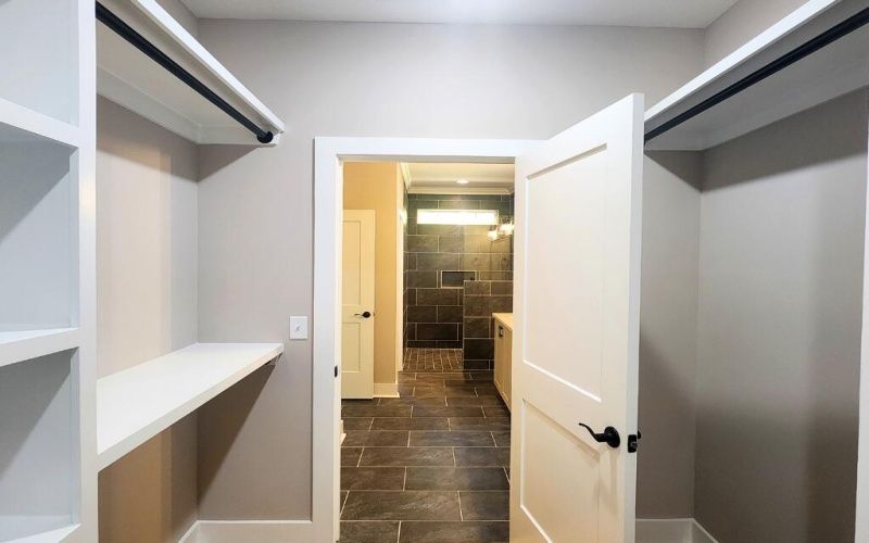 612 Heritage Cove Owner_s Closet 2