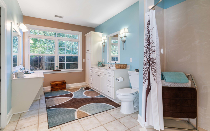 28_10.21.25 311 katie ln18