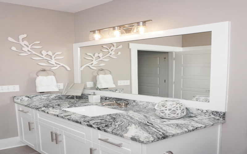 017 - Tea Olive Gallery